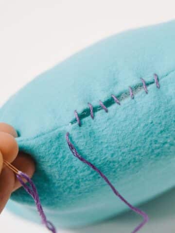 How to sew a ladder stitch.