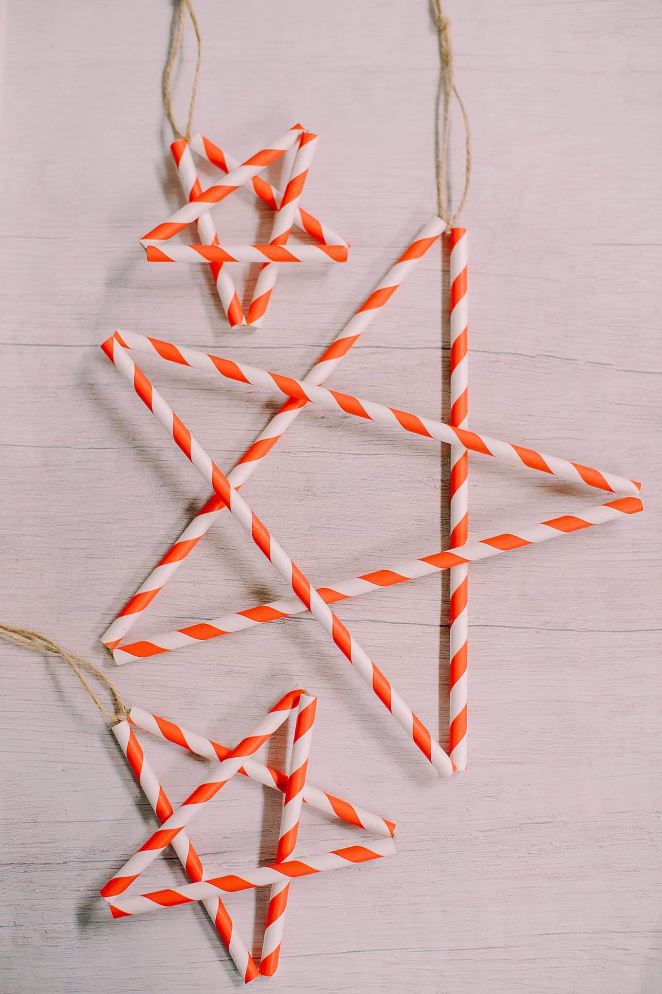 How to Make Drinking Straw Star Ornaments